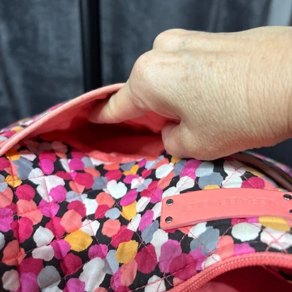 Vera Bradley Pixie Confetti Carry All Crossbody Hipster Purse Lightly Used - Picture 10 of 16
